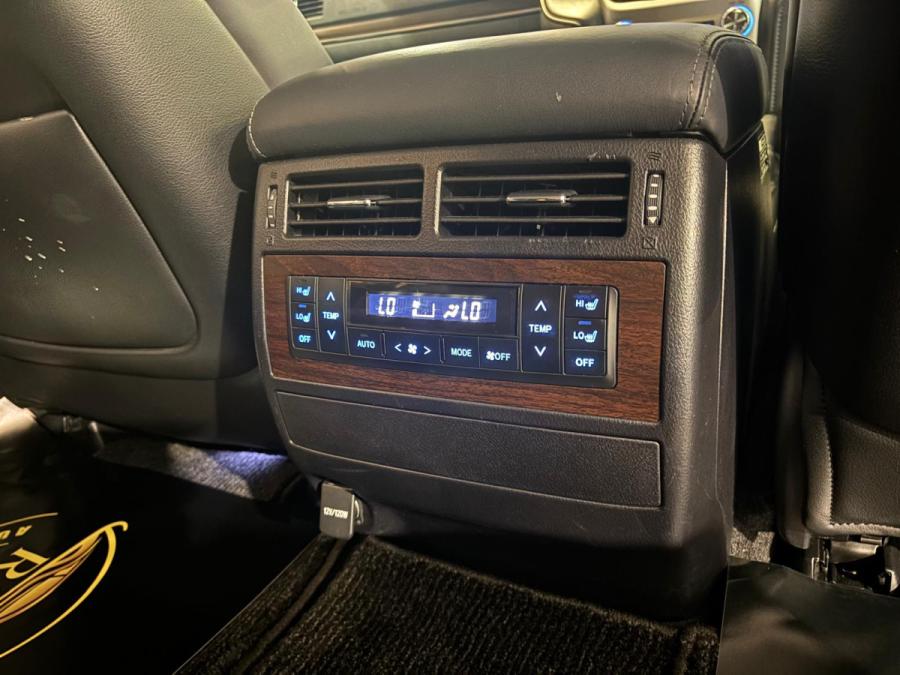 LAND CRUISER ZX - Image 8